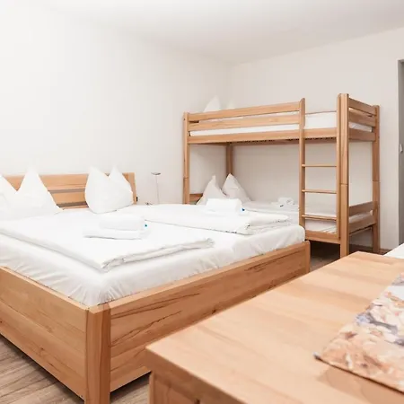 Joschi Almgasthof Guest house 3*