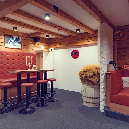 Joschi Almgasthof Гостевой дом